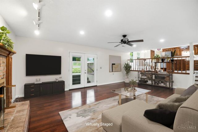 137 Palm Springs Drive, Fairfield, OH 45014