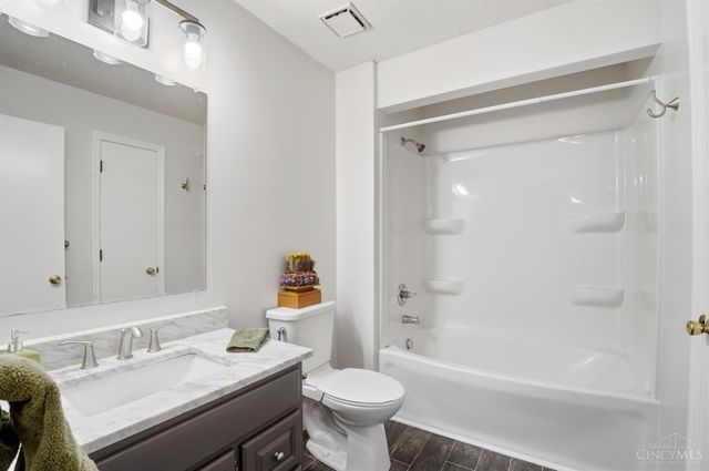 137 Palm Springs Drive, Fairfield, OH 45014