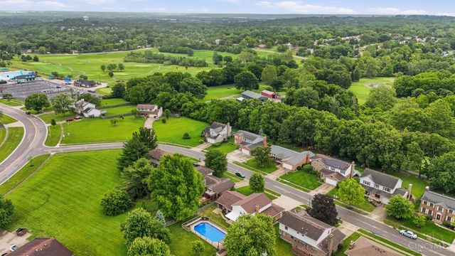 137 Palm Springs Drive, Fairfield, OH 45014