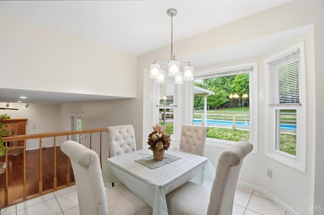 137 Palm Springs Drive, Fairfield, OH 45014