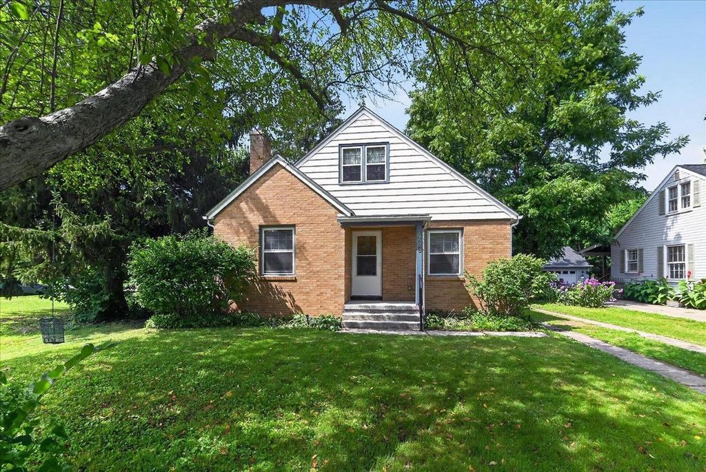 406 N Sherman Avenue, Madison, WI 53704