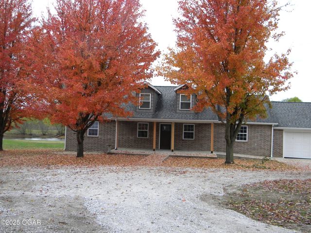 8762 Oak Road, Carthage, MO 64836