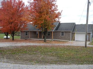 8762 Oak Road, Carthage, MO 64836