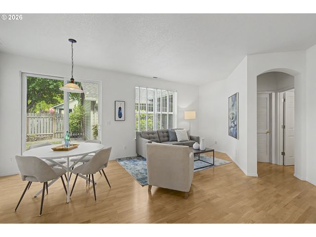 1504 Ne 61ST Ave, Hillsboro, OR 97124