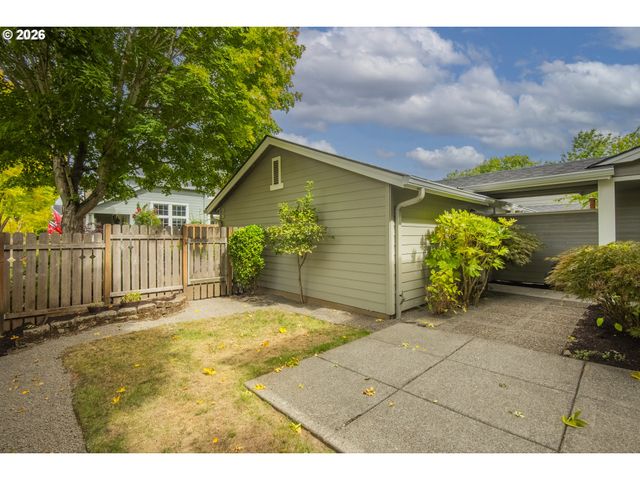 1504 Ne 61ST Ave, Hillsboro, OR 97124