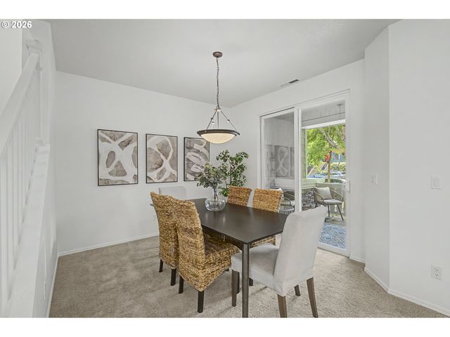1504 Ne 61ST Ave, Hillsboro, OR 97124