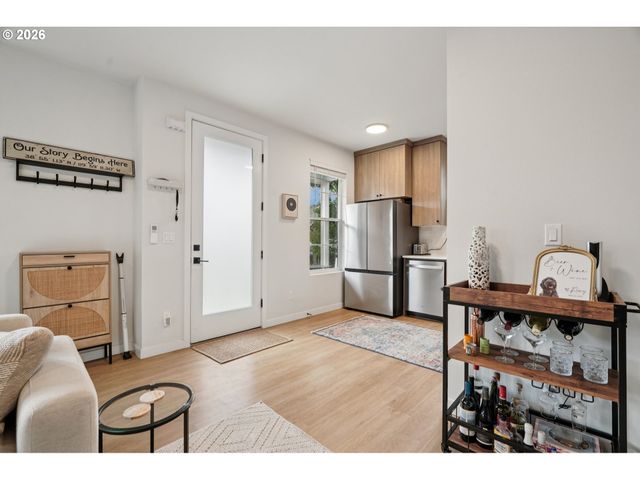 5106 Ne 24TH Ave 1, Portland, OR 97211