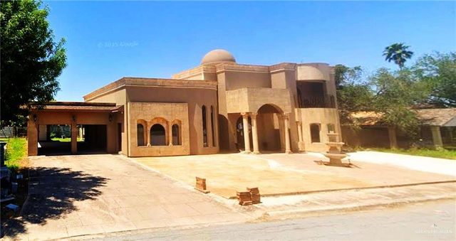 302 S 9th Street, Hidalgo, TX 78557