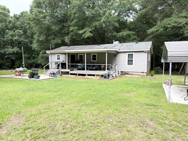 62 Melvin Harris Road, Manchester, GA 31816