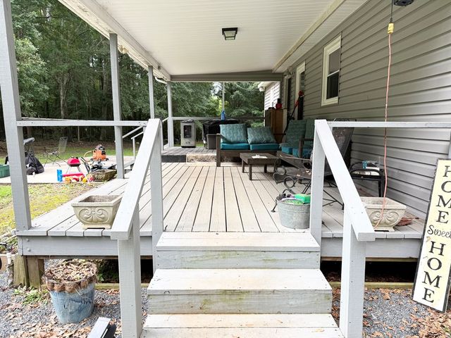 62 Melvin Harris Road, Manchester, GA 31816