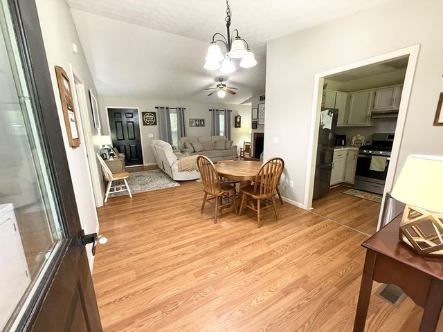 62 Melvin Harris Road, Manchester, GA 31816