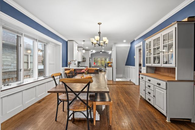 6226 N Niagara Avenue, Chicago, IL 60631