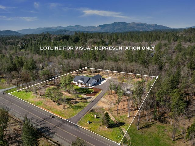 1398 Ellison Lp, Merlin, OR 97532