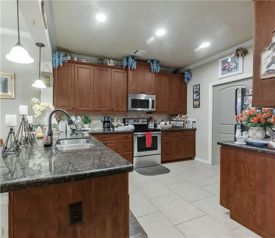 3815 Harvey Road, College Station, TX 77845