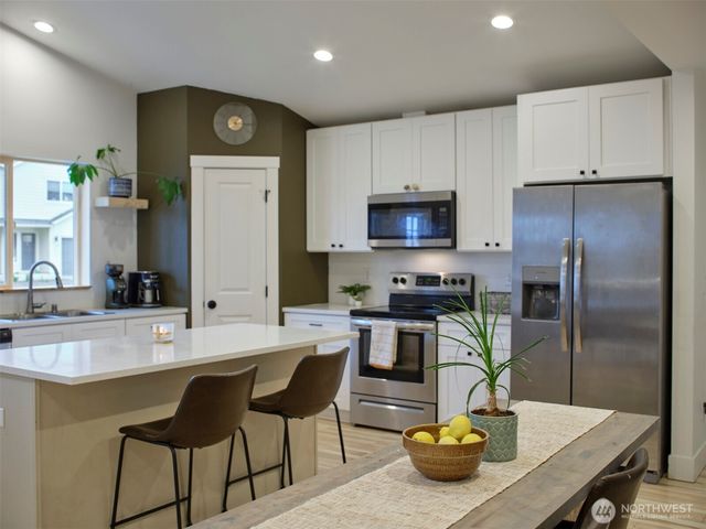 1015 Peach Road, Winlock, WA 98596