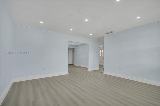 8772 SW 27th St 8772, Miami, FL 33165