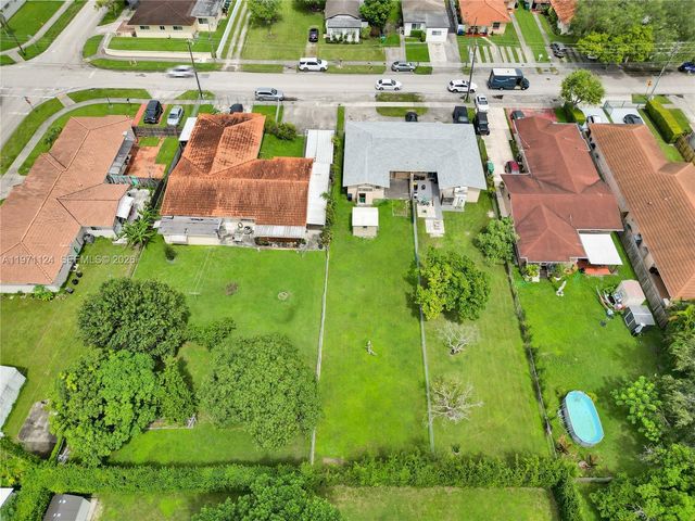 8772 SW 27th St 8772, Miami, FL 33165
