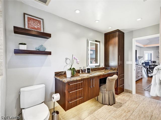 960 Beaver CT, Marco Island, FL 34145