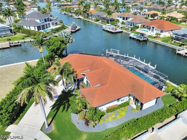 960 Beaver CT, Marco Island, FL 34145