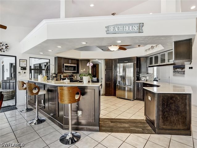 960 Beaver CT, Marco Island, FL 34145