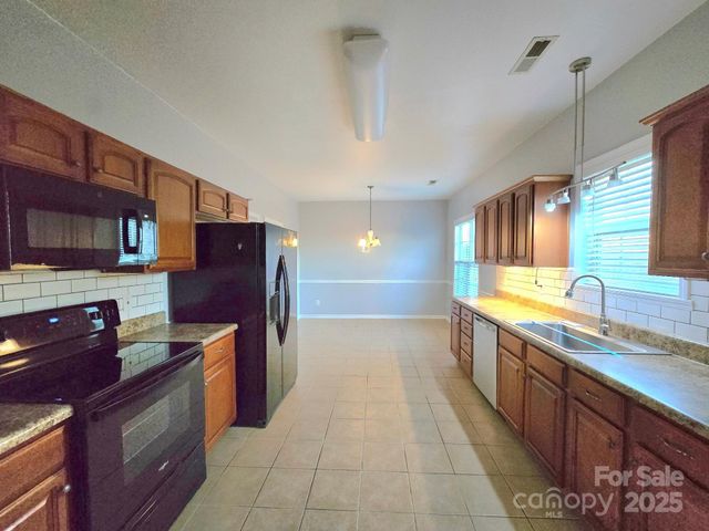 108 Hartman Branch Lane, Winston Salem, NC 27127