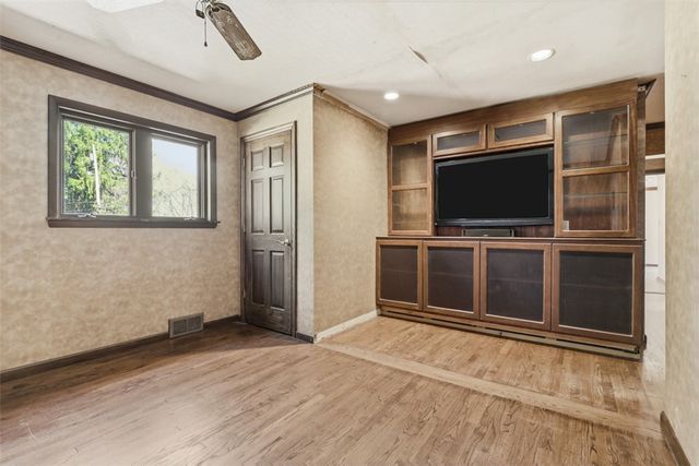 239 Byron Rd, Ross Twp, PA 15237