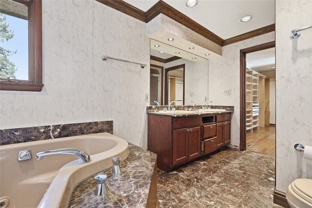 239 Byron Rd, Ross Twp, PA 15237