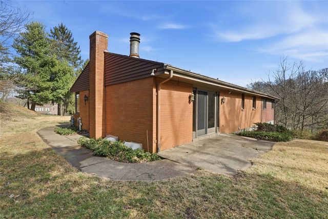 239 Byron Rd, Ross Twp, PA 15237