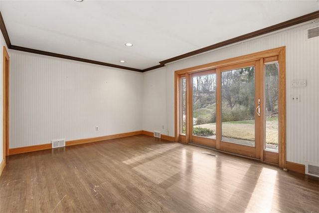 239 Byron Rd, Ross Twp, PA 15237