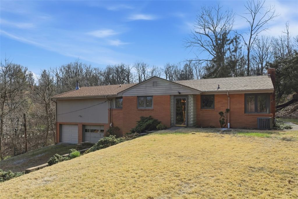 239 Byron Rd, Ross Twp, PA 15237