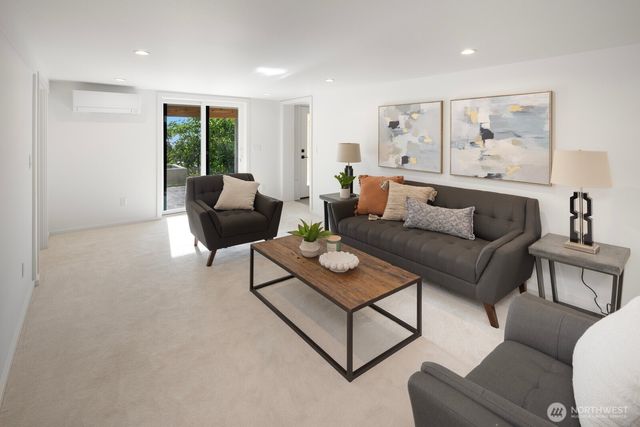 7602 44th Avenue SW, Seattle, WA 98136