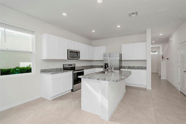 17226 AMBER ASPEN WAY, Land O Lakes, FL 34638