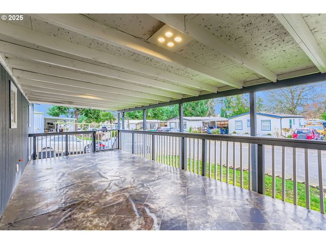 6900 Sw 195TH Ave 141, Beaverton, OR 97007