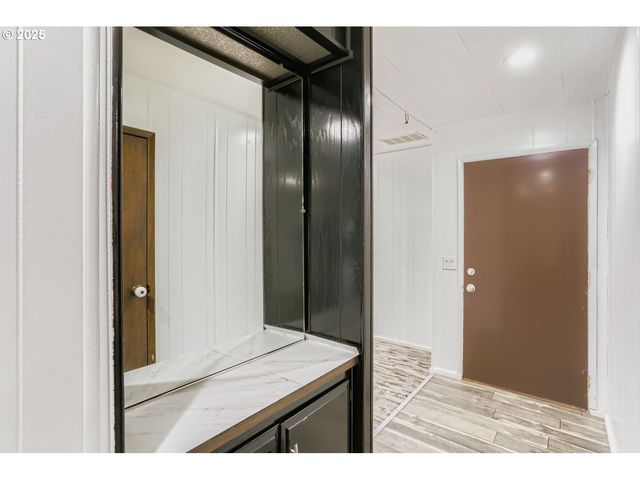 6900 Sw 195TH Ave 141, Beaverton, OR 97007