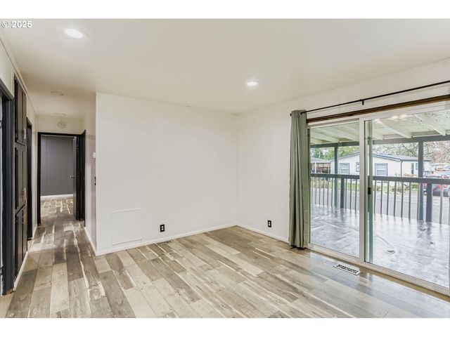 6900 Sw 195TH Ave 141, Beaverton, OR 97007