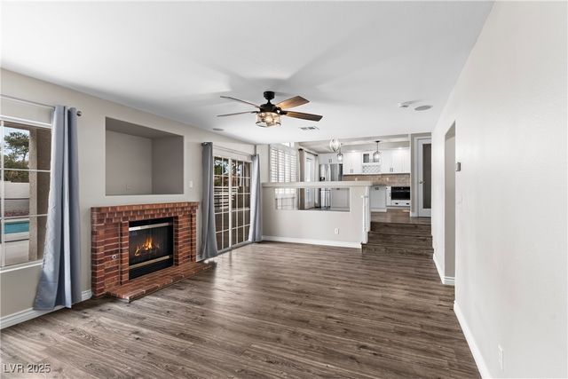 83 Myrtle Beach Drive, Henderson, NV 89074