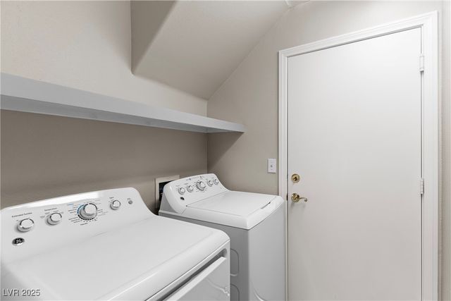 83 Myrtle Beach Drive, Henderson, NV 89074