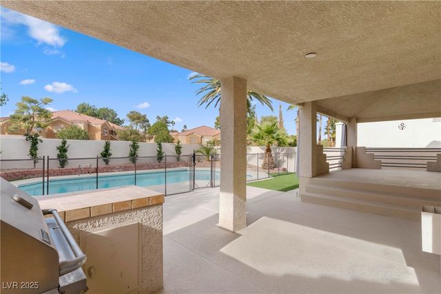 83 Myrtle Beach Drive, Henderson, NV 89074