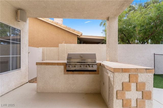 83 Myrtle Beach Drive, Henderson, NV 89074