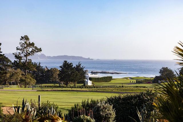 3338 17 Mile Drive, Pebble Beach, CA 93953