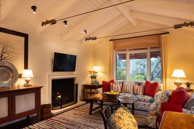 3338 17 Mile Drive, Pebble Beach, CA 93953