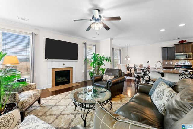 11774 MEADOWLAWN DRIVE, Moundville, AL 35474