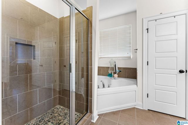 11774 MEADOWLAWN DRIVE, Moundville, AL 35474