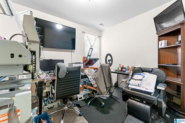 11774 MEADOWLAWN DRIVE, Moundville, AL 35474