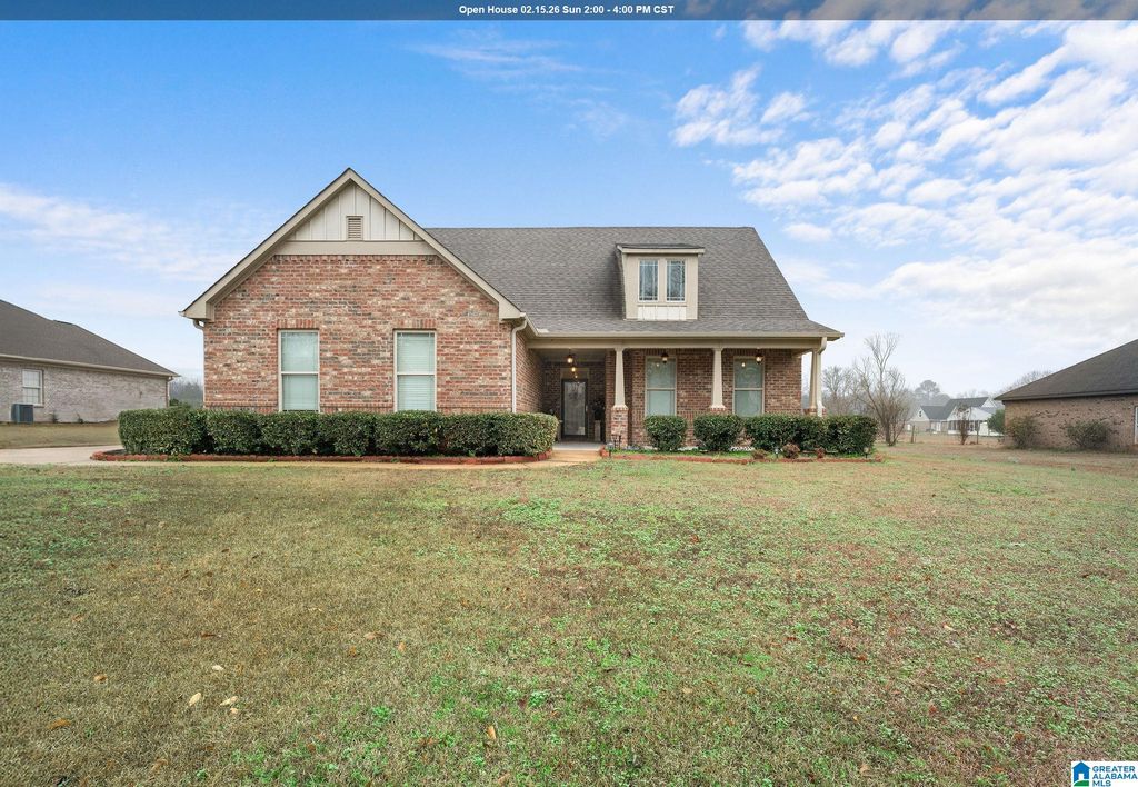 11774 MEADOWLAWN DRIVE, Moundville, AL 35474