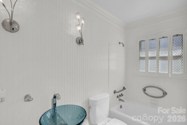 408 Wilby Drive, Charlotte, NC 28270