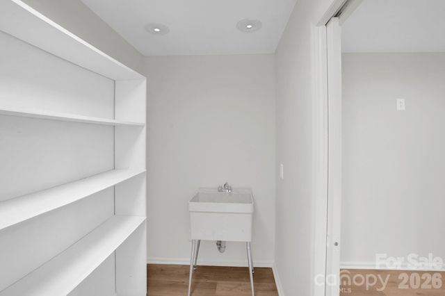 408 Wilby Drive, Charlotte, NC 28270