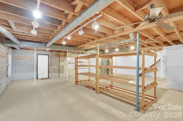 408 Wilby Drive, Charlotte, NC 28270