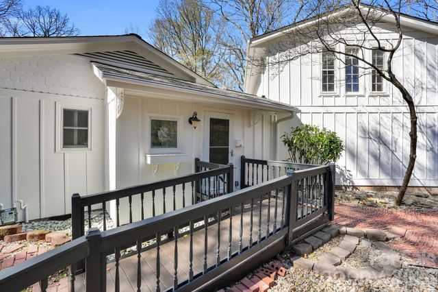 408 Wilby Drive, Charlotte, NC 28270