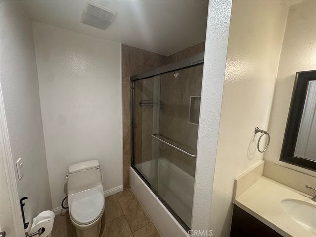 1761 Neil Armstrong 203, Montebello, CA 90640